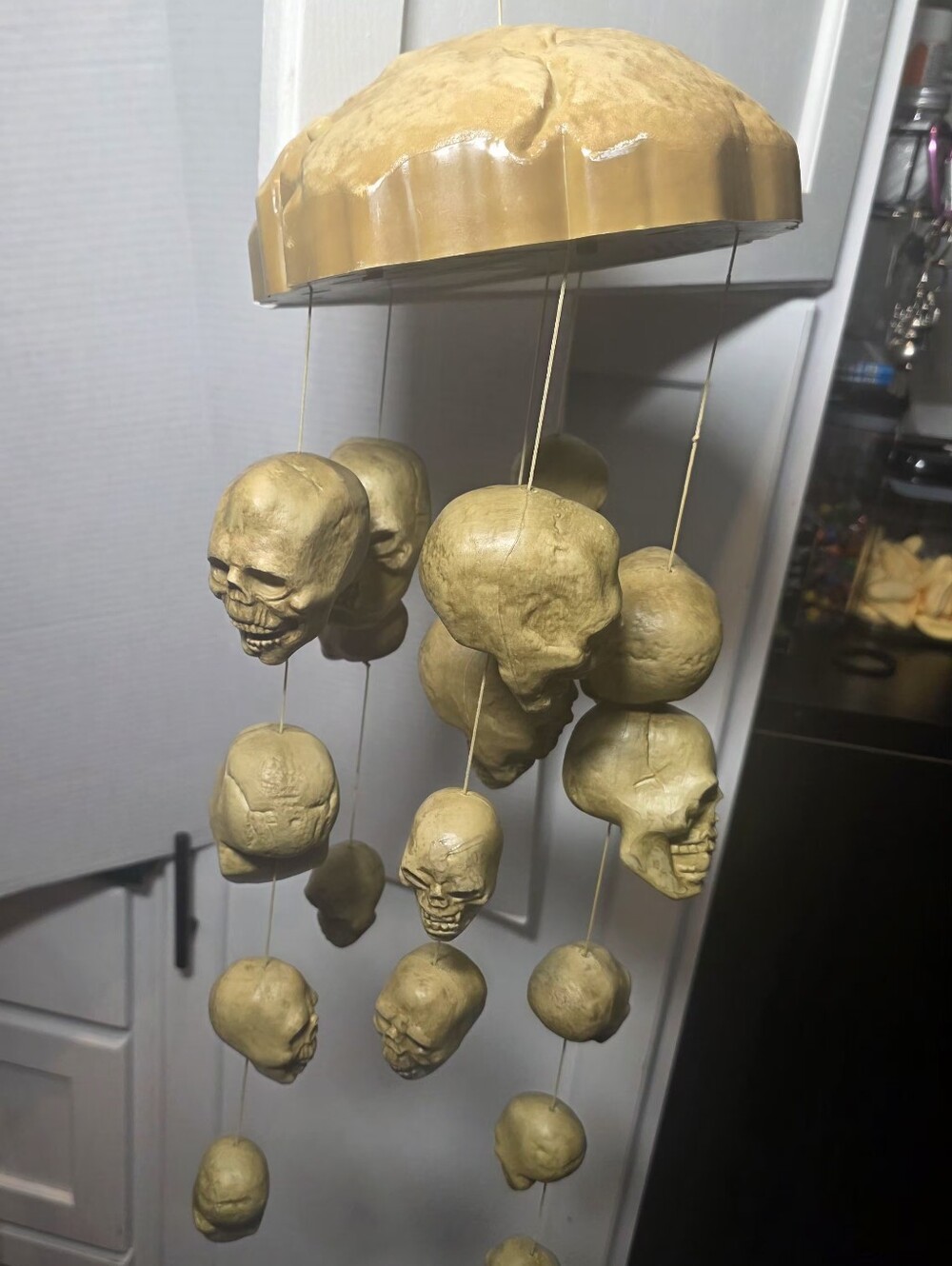 Vintage Gemmy Shaking Skull Wind Chime Animated Halloween Lights Sound